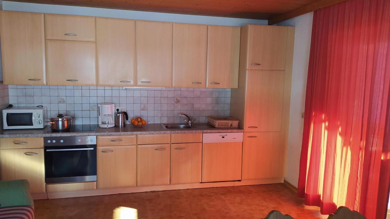 Aue, Ferienwohnung Tux Luaran gambar